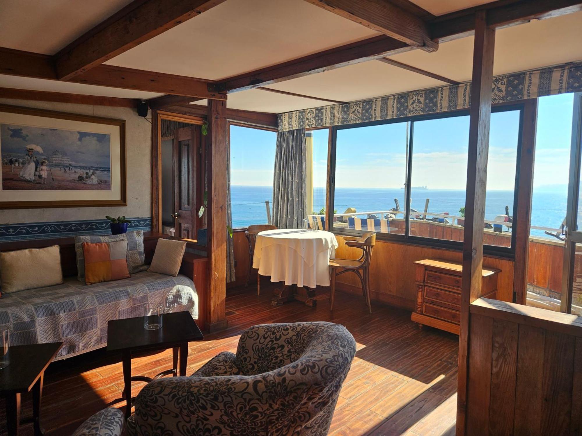 Hotel Restaurant Capducal فينيا ديل مار المظهر الخارجي الصورة