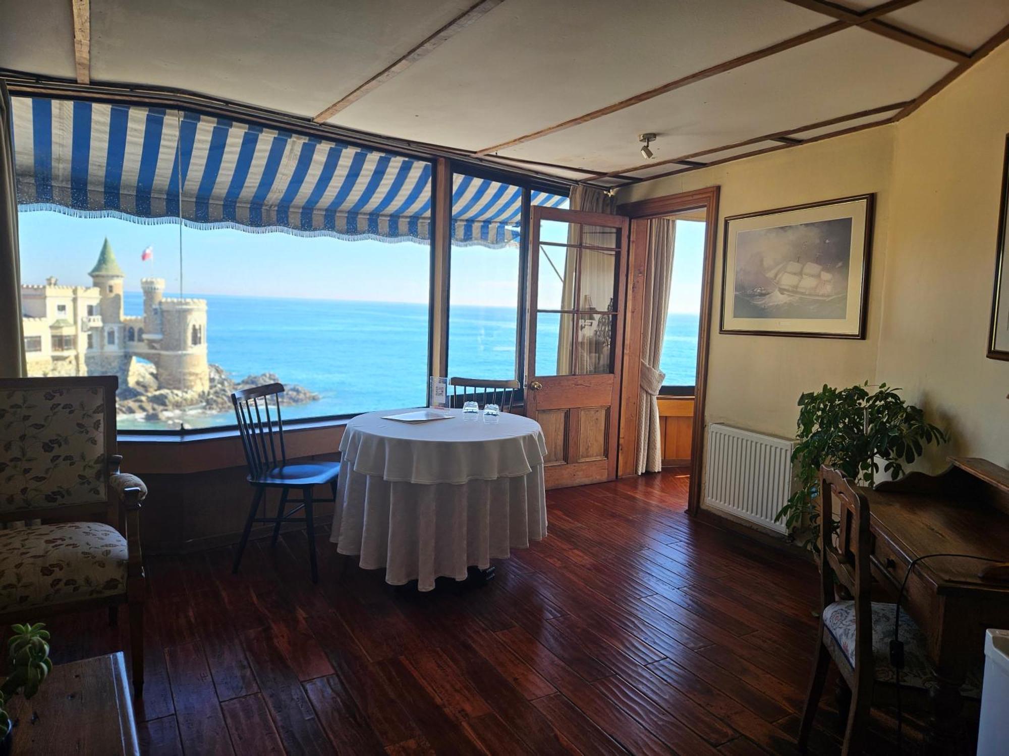 Hotel Restaurant Capducal فينيا ديل مار المظهر الخارجي الصورة