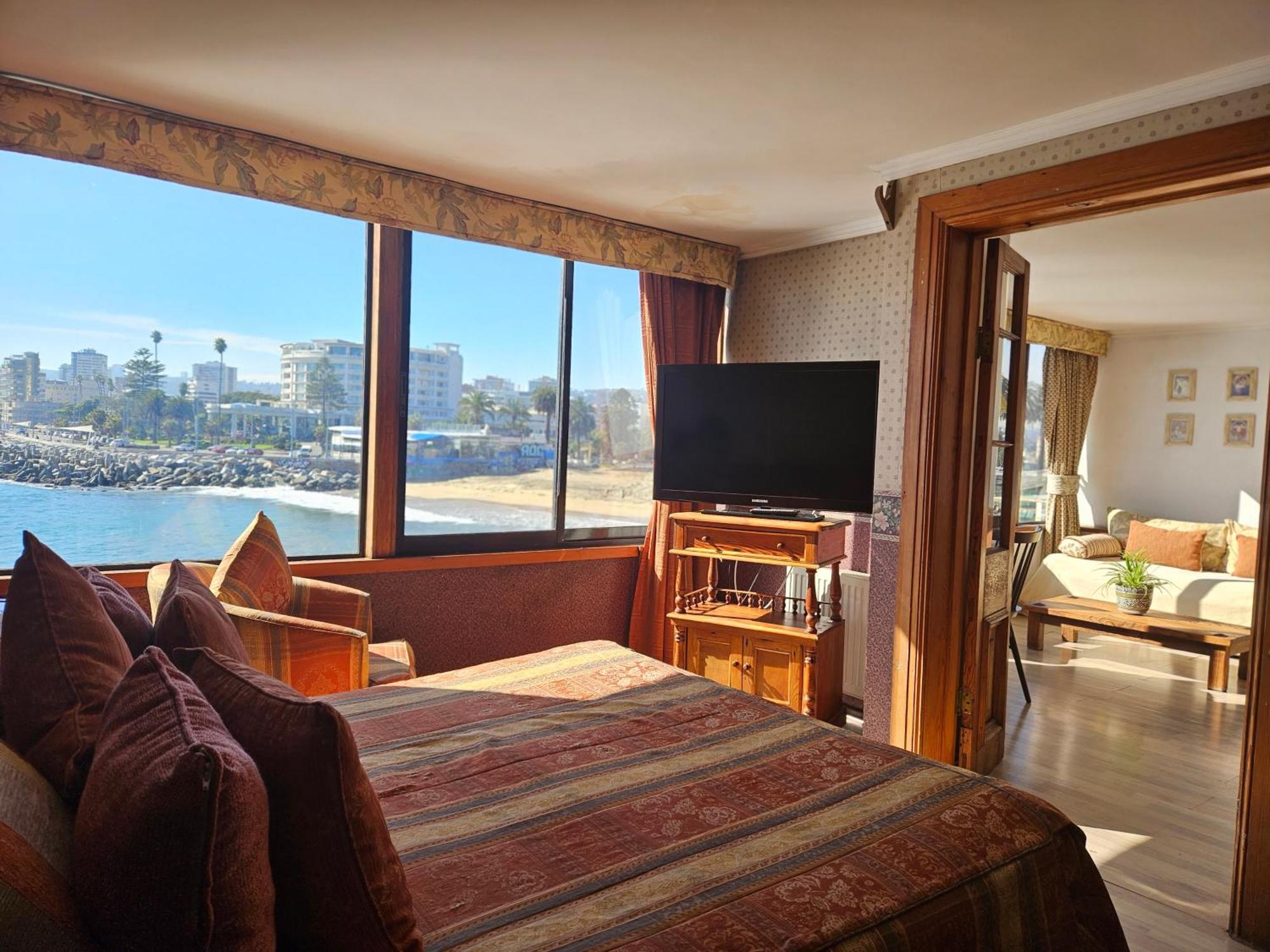 Hotel Restaurant Capducal فينيا ديل مار المظهر الخارجي الصورة