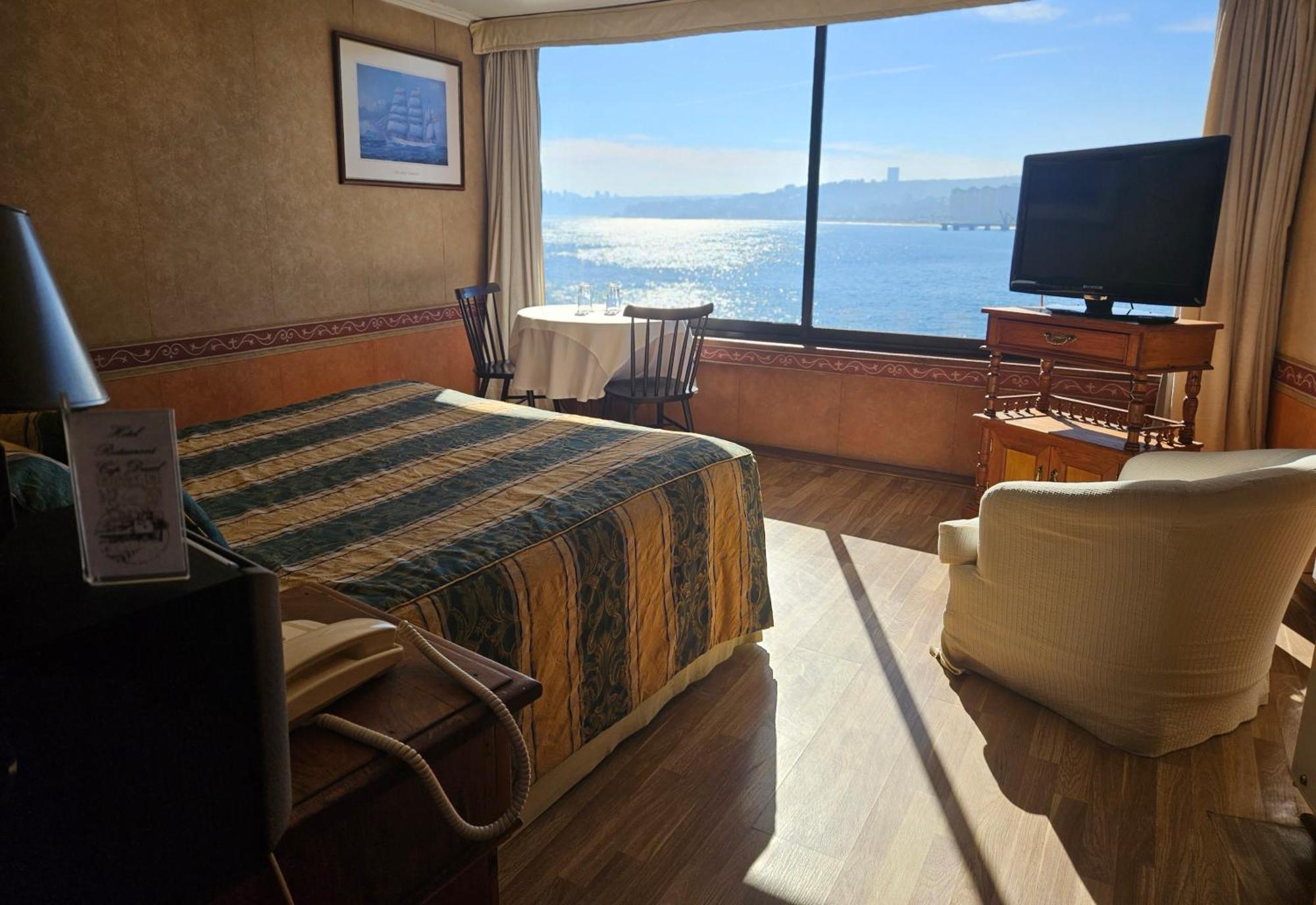 Hotel Restaurant Capducal فينيا ديل مار المظهر الخارجي الصورة