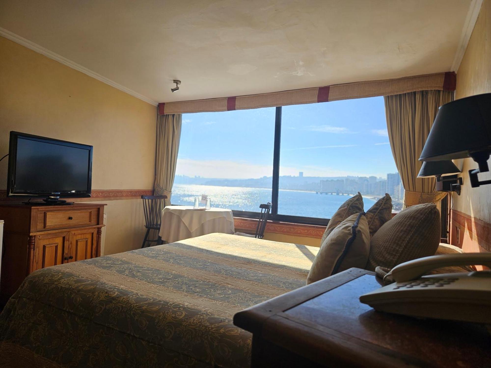 Hotel Restaurant Capducal فينيا ديل مار المظهر الخارجي الصورة