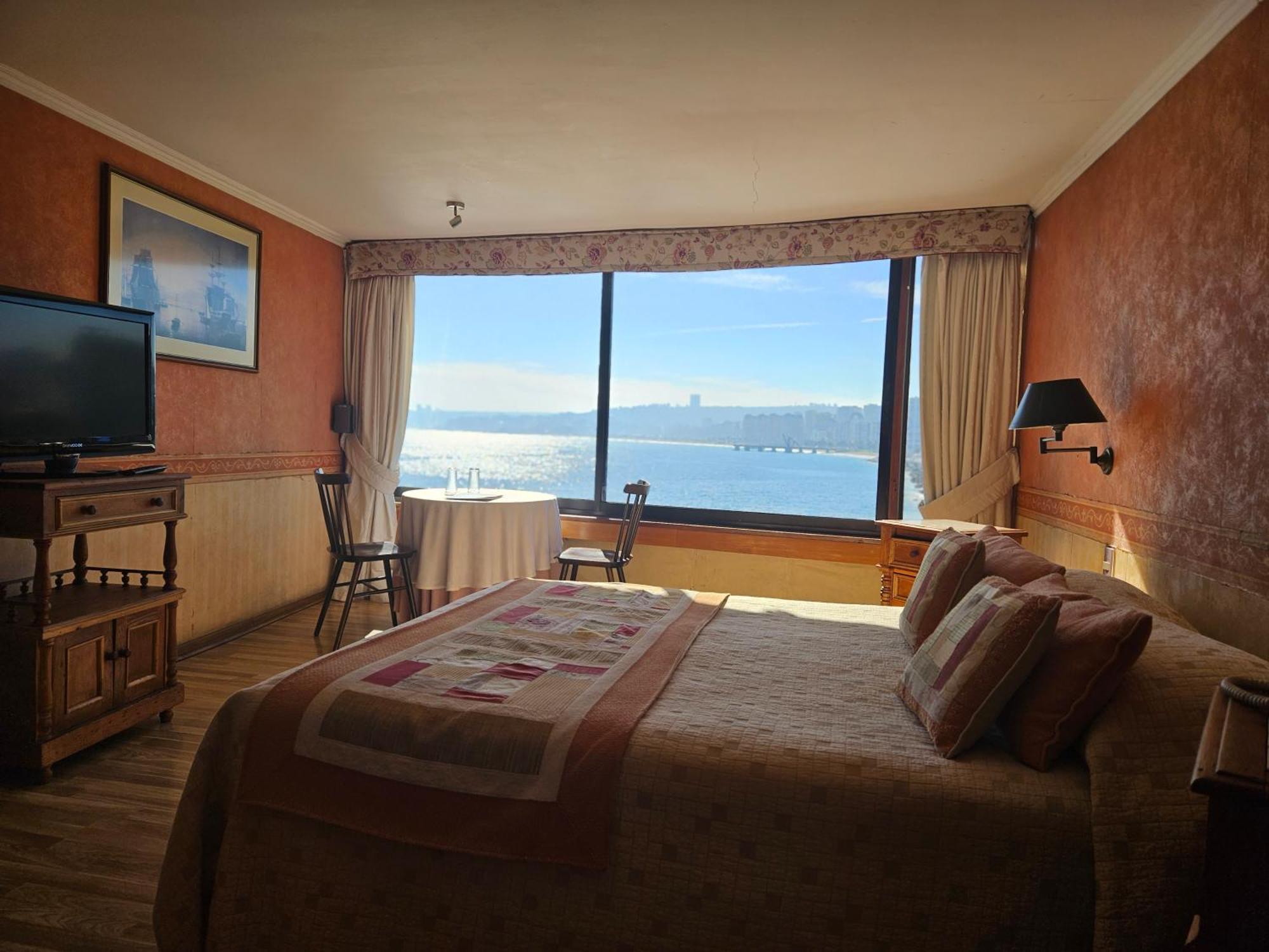 Hotel Restaurant Capducal فينيا ديل مار المظهر الخارجي الصورة
