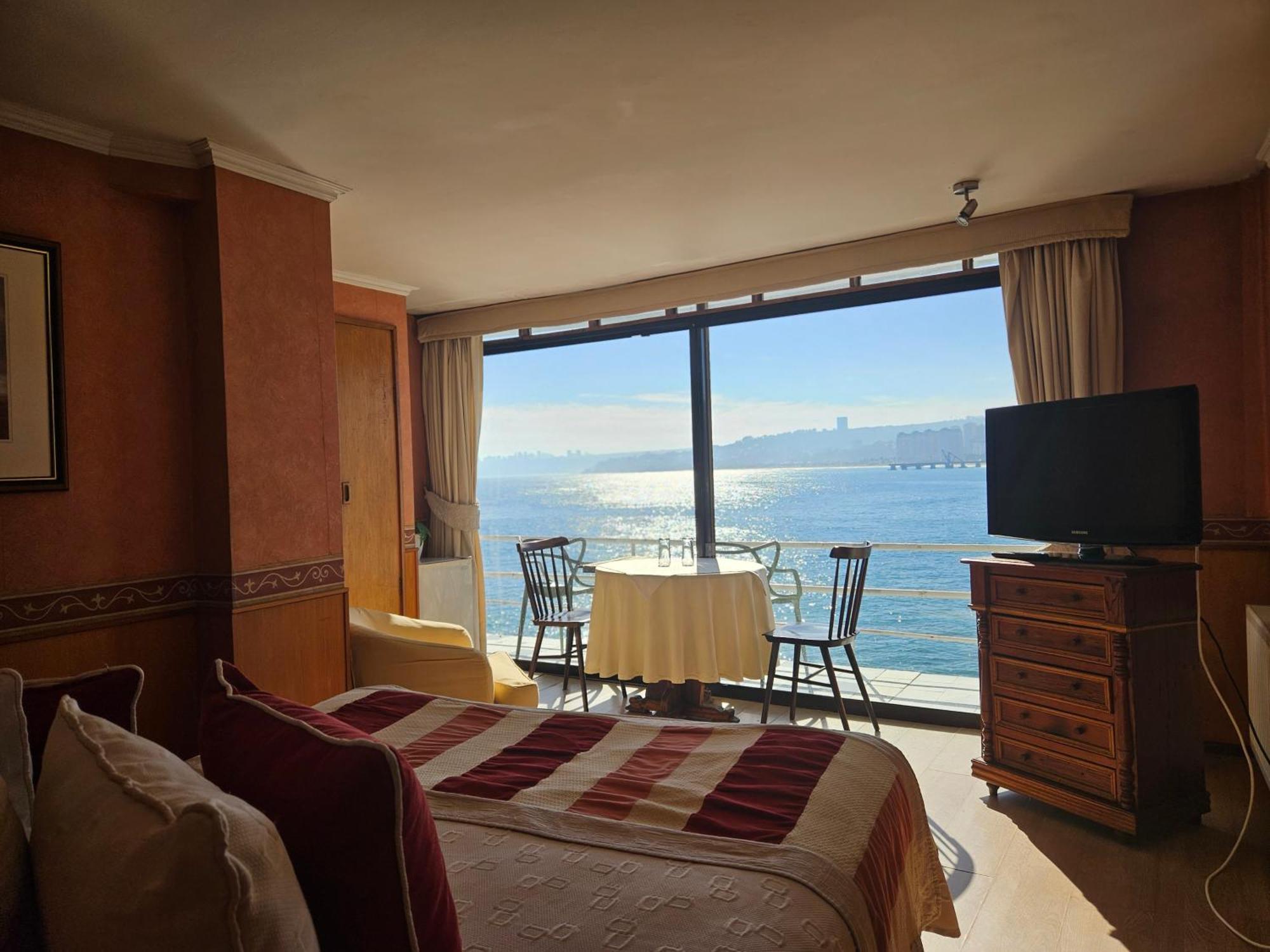 Hotel Restaurant Capducal فينيا ديل مار المظهر الخارجي الصورة